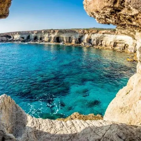 Picture This Enjoying Your Holiday In A Luxury 5 Star In For Less Than A 1311 * باراليمني