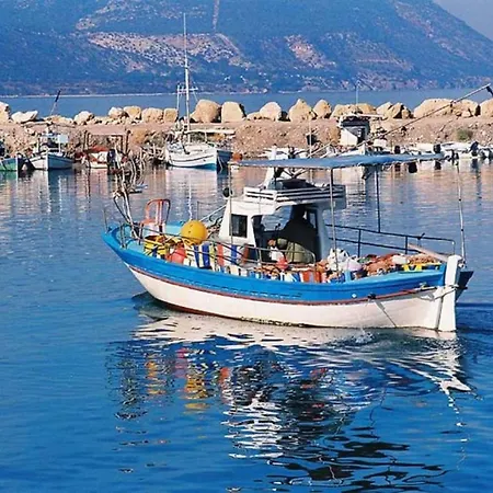 Picture This Enjoying Your Holiday In A Luxury 5 Star In For Less Than A 1311