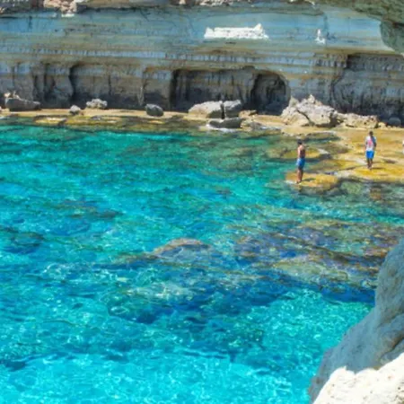 Picture This Enjoying Your Holiday In A Luxury 5 Star In For Less Than A 1311