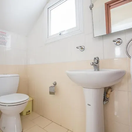 Picture This Enjoying Your Holiday In A Luxury 5 Star In For Less Than A 1311 Villa *